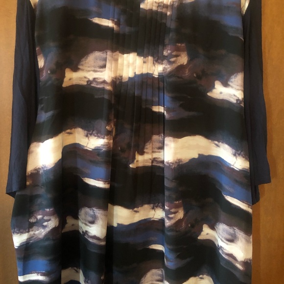 Women’s shirt - Picture 3 of 3